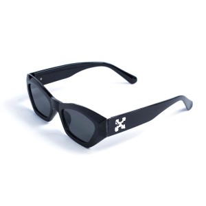 Унісекс сонцезахисні окуляри 13200 чорні з чорною лінзою 