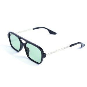 Унісекс сонцезахисні окуляри 13450 чорні з зеленою лінзою 